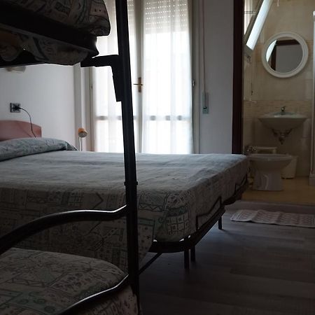 Hotel Daria Rimini Esterno foto