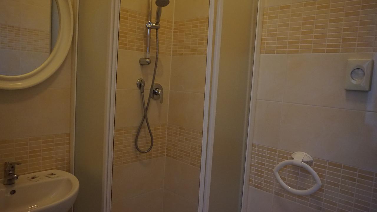 Hotel Daria Rimini Esterno foto