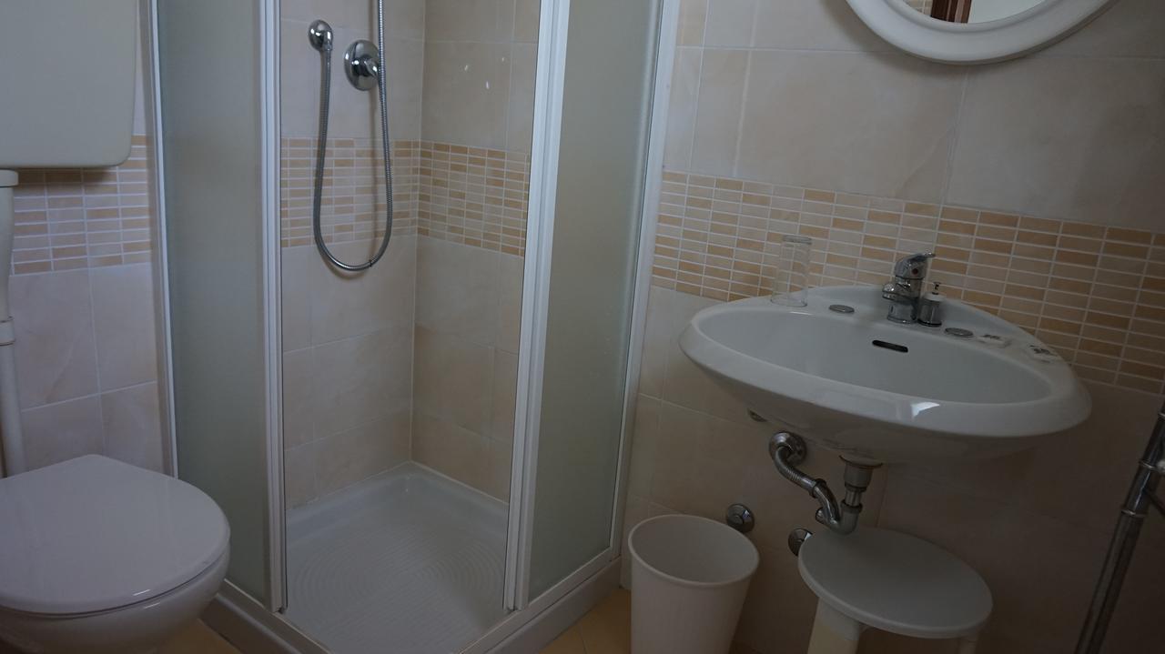 Hotel Daria Rimini Esterno foto
