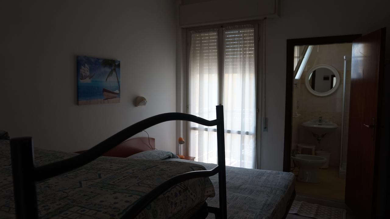 Hotel Daria Rimini Esterno foto