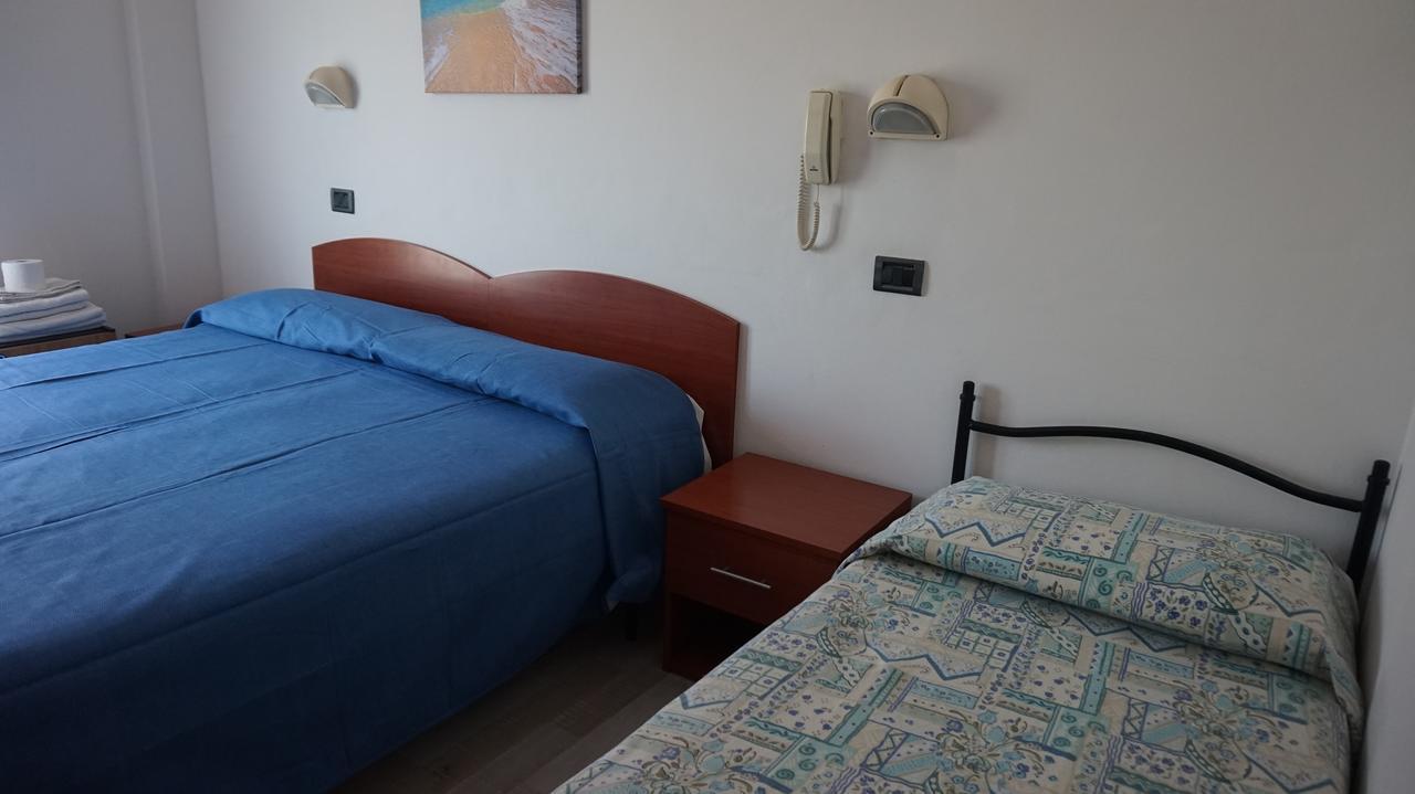 Hotel Daria Rimini Esterno foto