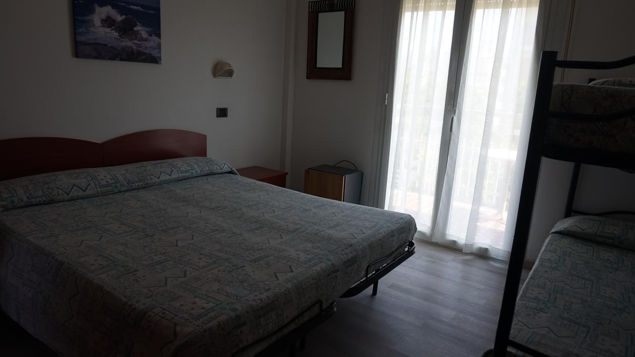 Hotel Daria Rimini Esterno foto